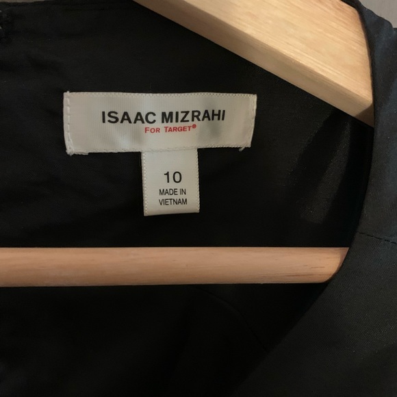 isaac mizrahi black belted dress with pockets. like new! - Picture 4 of 5
